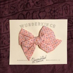 Medium Pinwheel Wunderkin Bow